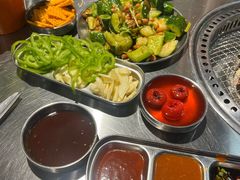 -马路牙子烧烤音乐酒馆(望京店)