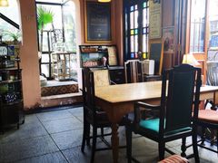 -古董花园(思南路42弄小区店)