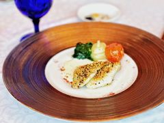 -青岛香格里拉·鱼跃地中海西餐厅