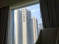 -珠海拱北口岸富华里中海雅高铂尔曼酒店