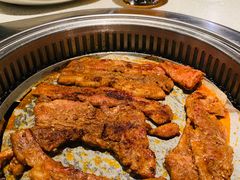 -佰烧海鲜烤肉火锅自助(世茂国际广场店)