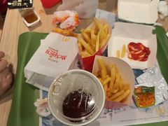 -麦当劳(轻轨曹杨路店)