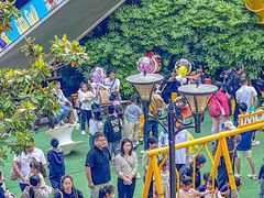 -王府井奥莱临潼小镇(临潼店)