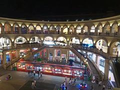 -王府井奥莱临潼小镇(临潼店)