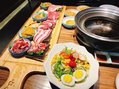 -明洞阿姨·韩式酱蟹烤肉·创意料理(三元桥店)