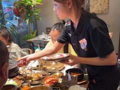 -草家酱蟹炭火烤肉店(珲春南路一店)