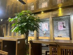 -盘子女人坊生日照·摄影馆(华强店)