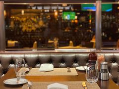 大堂-Wolfgang’s Steakhouse 沃夫冈牛排馆(上海白玉兰广场店)