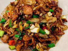 白辣椒炒鸡胗-新新湘菜馆(新中街二条店)