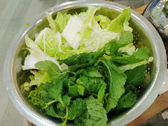 蔬菜-牛喵喵铜锅牛肉馆