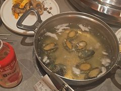 -黑金·寻焰自助百汇·烤肉·火锅(中街店)