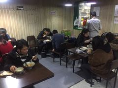 -内蒙焖面大盆骨餐馆(山大路店)