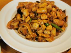 -肘子酥·天津菜·特色捞面(德云社店)