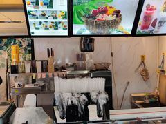 -津椰本·海南正宗椰奶清补凉(店一店)