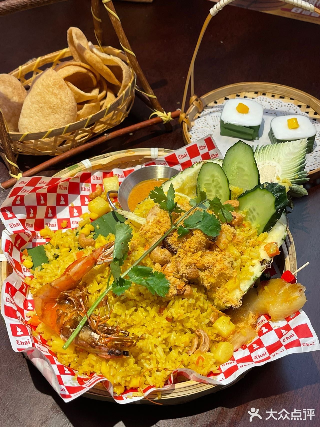 📣：排队王，吃饭饭要赶早！