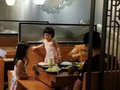 -呷哺呷哺(普陀乐购真北店)