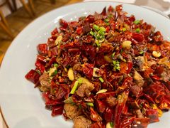 -犇逸·乐山跷脚牛肉·四川现炒(览海店)