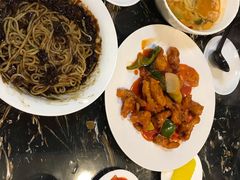 -桃园中华料理炸酱面(燕儿岛路店)