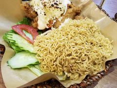 三重芝士炸碎雞撈麵-班兰叶印尼美食