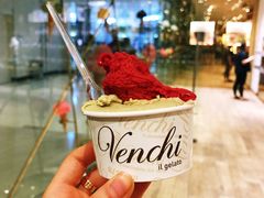 -VENCHI 闻绮(北京国贸商城店)