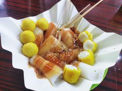 庙街三宝-噏耷茶档