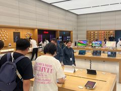 -Apple零售店(济南恒隆广场店)