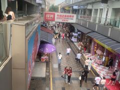 -万达广场(南昌红谷滩店)