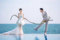 -都市丽人婚纱摄影
