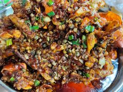 -凤凰路何眼镜香辣蟹(花果园店)