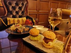 -LONG BAR 廊吧(外滩华尔道夫酒店)