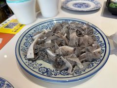 水爆牛肚-一只羊·铜锅涮羊肉烧烤