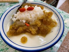 酒糟豆腐花-鸿姐老火锅(疁城新天地店)