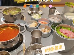 -晓沸牛肉海鲜小火锅(白湖亭万达广场店)