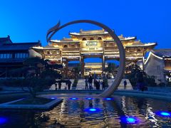 -雪山彩虹谷景区