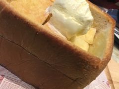 面包诱惑-绿茶餐厅(成都大悦城店)