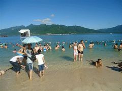 android_upload_pic-亚龙湾中心广场