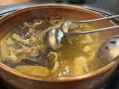 -阿山卓·野生菌火锅·纳西火塘烤肉