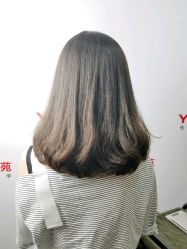 -苑苑发型设计