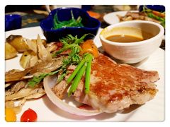 澳洲西冷扒烤野菌配黑椒汁-绿茵阁(体育西分店)