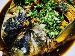 干烧水库鱼头-胡老三家土菜馆·老店地方特色菜·招牌茅山地锅老鹅
