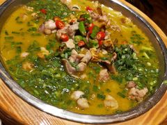 -老滇山寨•云南特色菜•地方菜•民族风情歌舞表演(金碧店)