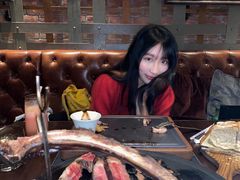 -恰餐厅及酒吧 CHAR Bar & Grill (北京丽都皇冠假日店)