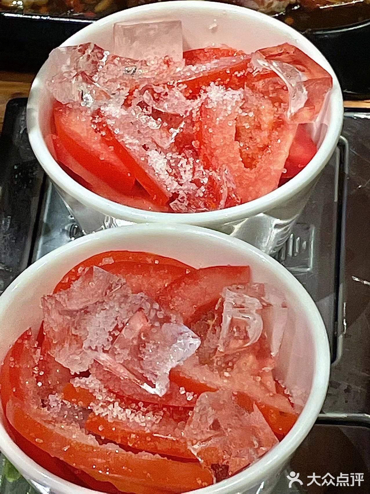 终于在成都吃到好吃又便宜的小破摊烤肉‼️好吃哭