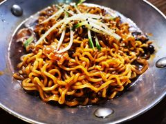 炸酱拉面-富乐满韩国正宗炸鸡韩国料理(虹泉路店)