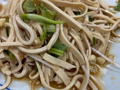 -八两八金·莱芜特色炒鸡(市南漳浦路店)