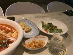 芝麻牛蒡-T館·花园艺术餐厅