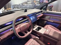 -蔚来中心(北京中关村店)