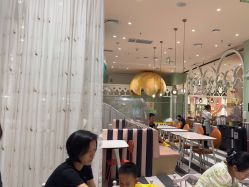 -奈尔宝·儿童乐园·亲子餐厅(华采天地店)