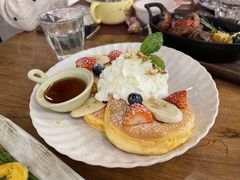 -304/BRUNCHRESTAURANT