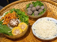 -云荷里·蒸汽石锅鱼·云南菜(中发百旺店)